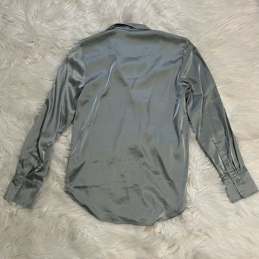 H&M Light Blue Satin Dress Shirt - Picture 4 of 6